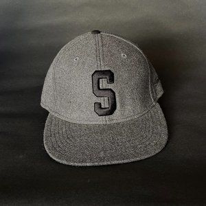 Rare vintage Stüssy snapback, Dark grey wool